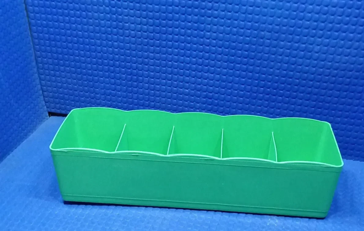 Plastic socks organizer divider tray